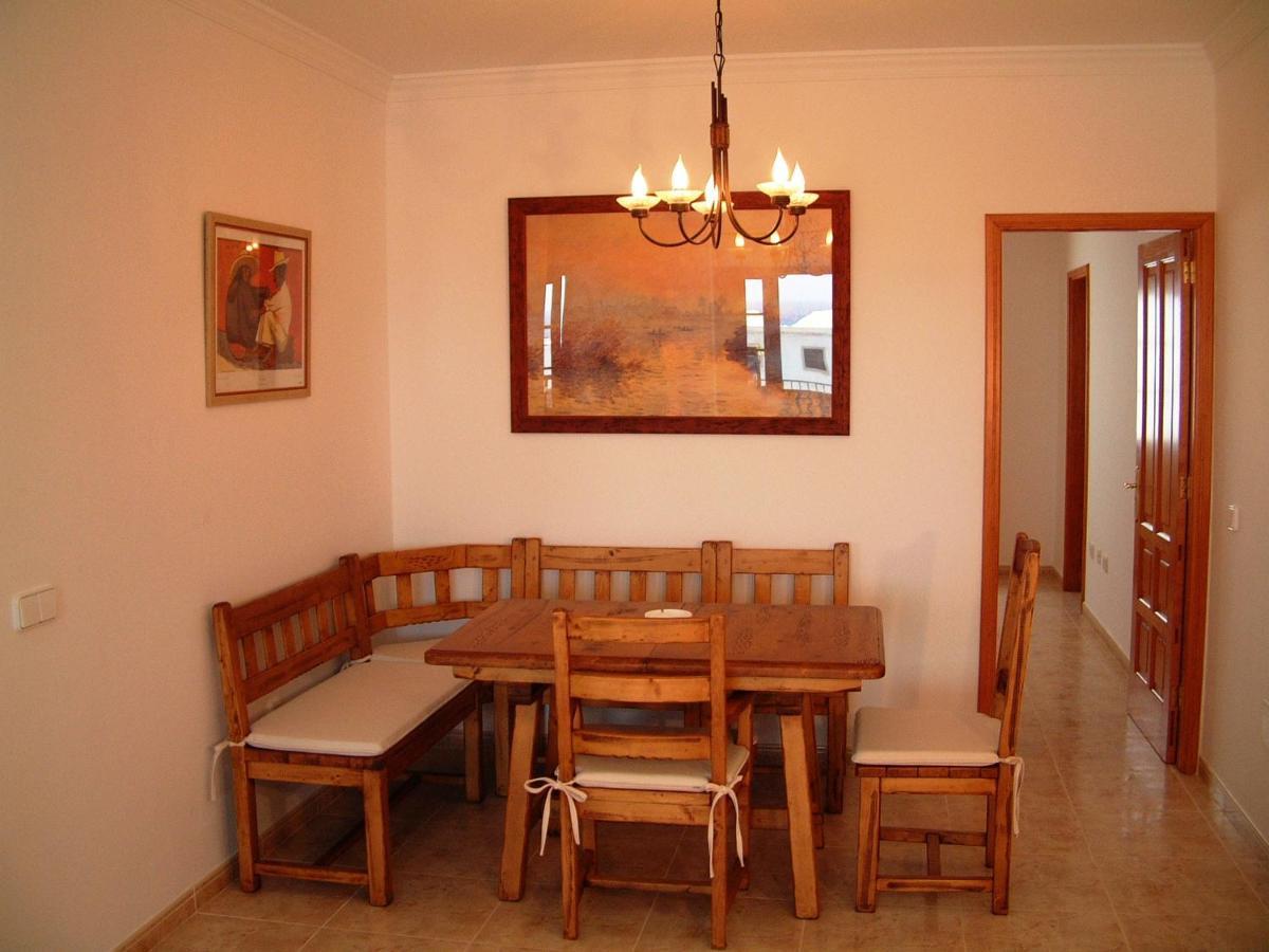 Villa 4 Bedroom Saturn With Private Heated Pool *